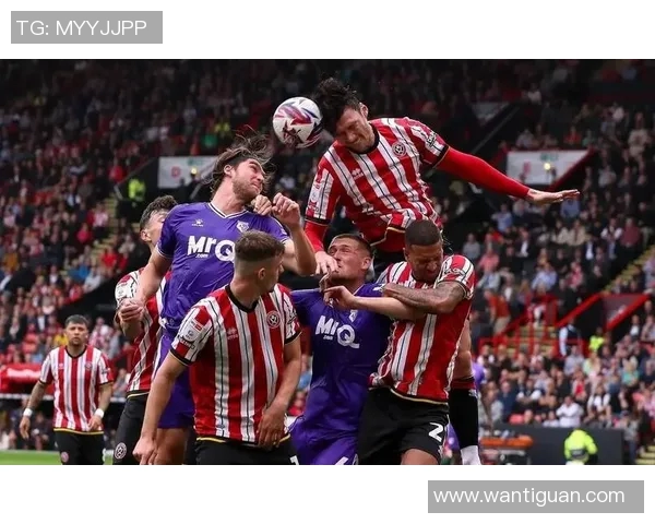 女王巡游与利滋联的精彩对决揭示英冠赛场的激烈竞争与球队实力较量