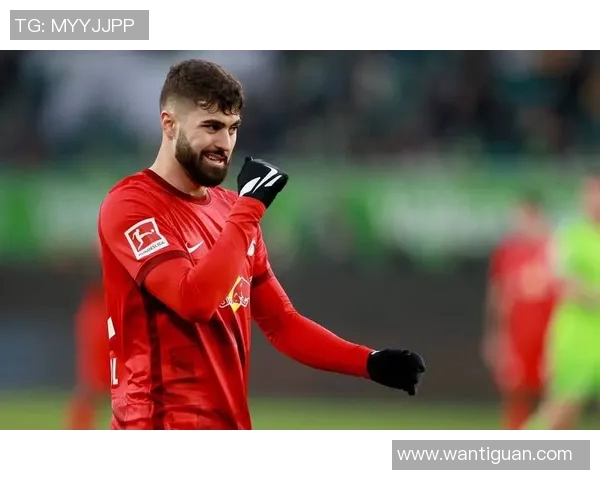 格瓦迪奥尔的崛起之路：从青涩小将到足坛新星的传奇旅程